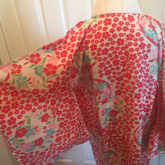 Vintage Japanese Silk Ladies Nagajuban / Kimono OS - Picture 6 of 6